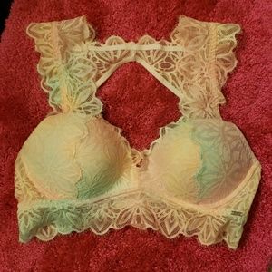 Bra